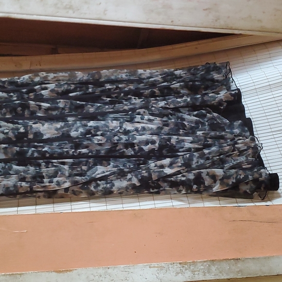 Roaman's Multicolor Abstract Aztek dress. Size 20. - Picture 2 of 6